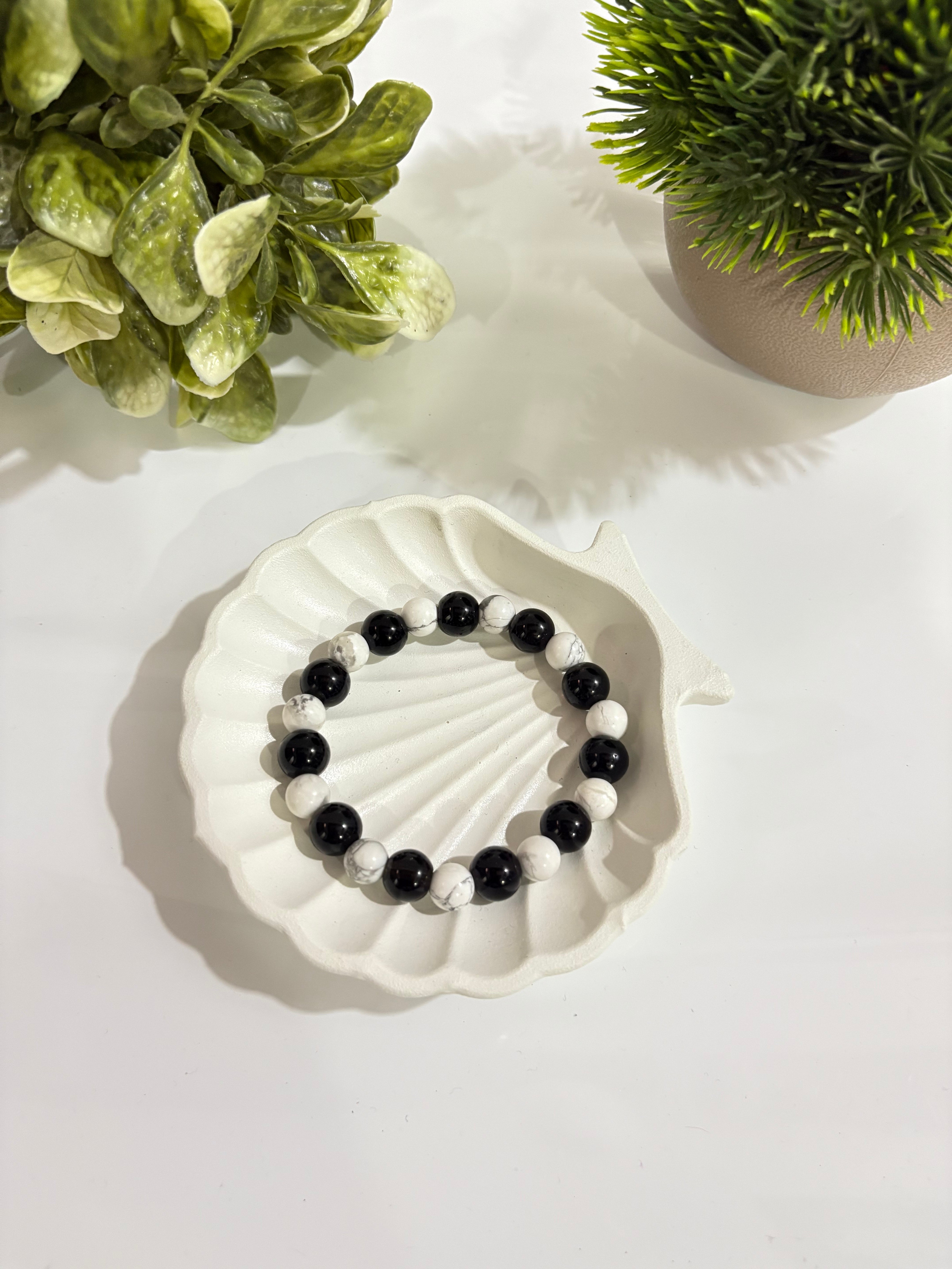Black Agate & Howlite Bracelet